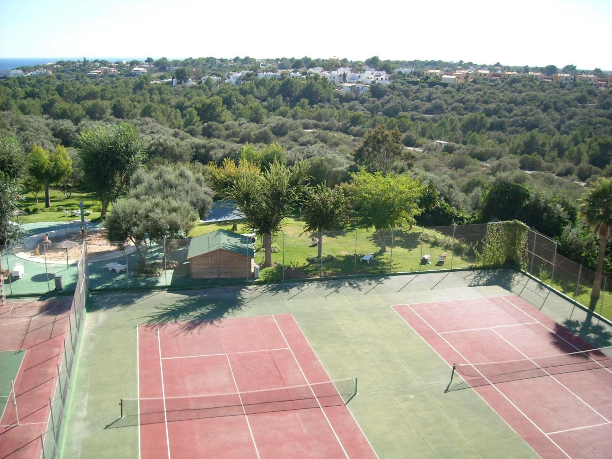 Hotel Club Cala Romani Calas de Mallorca Buitenkant foto